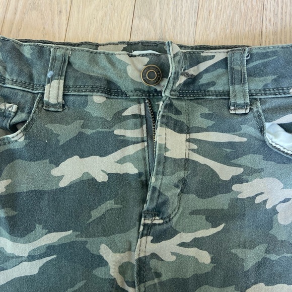 camo skinny jeans - Picture 2 of 2